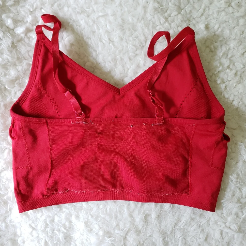 🌻 fabletics • sync sports bra - Picture 6 of 10